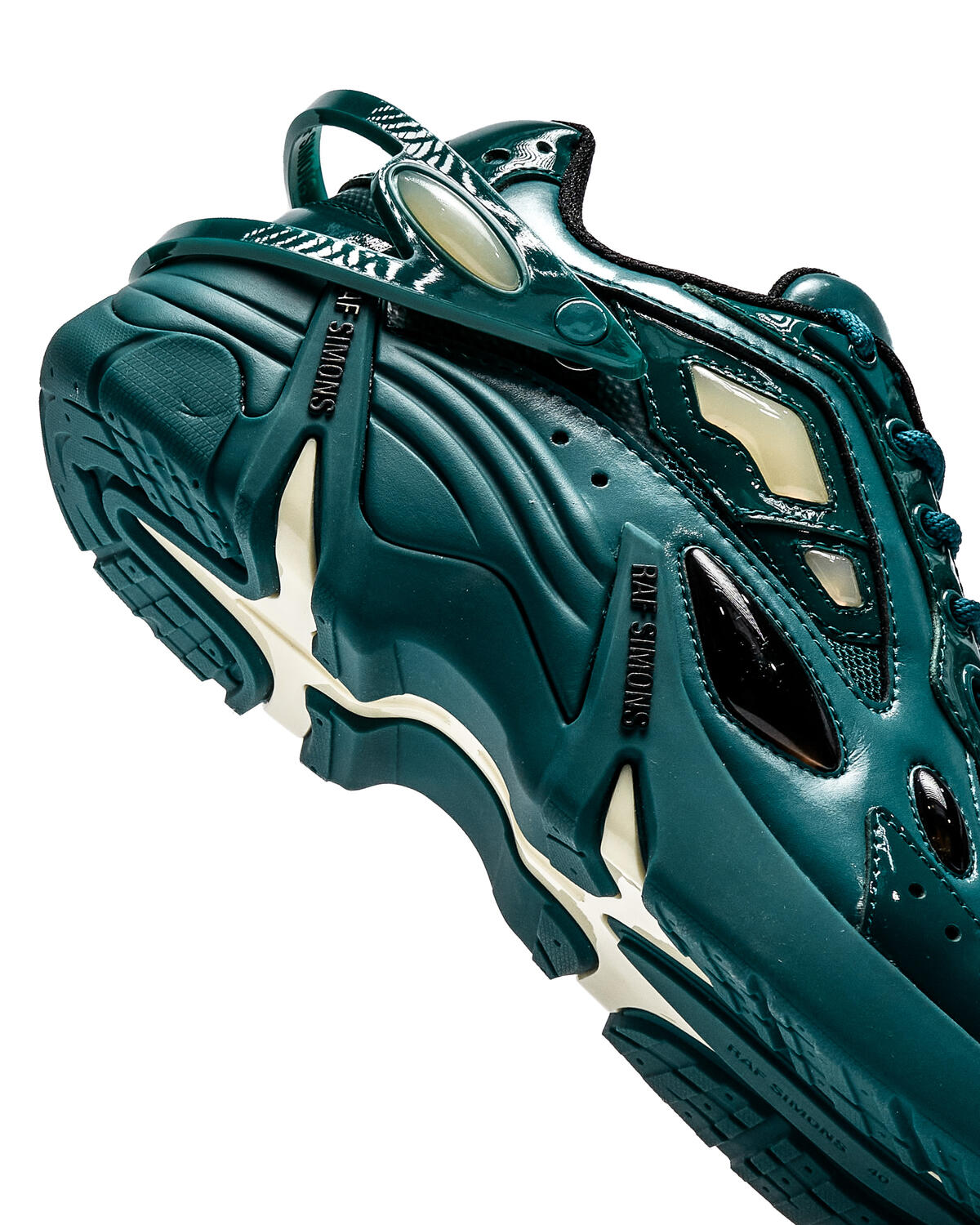 Raf Simons CYLON-21